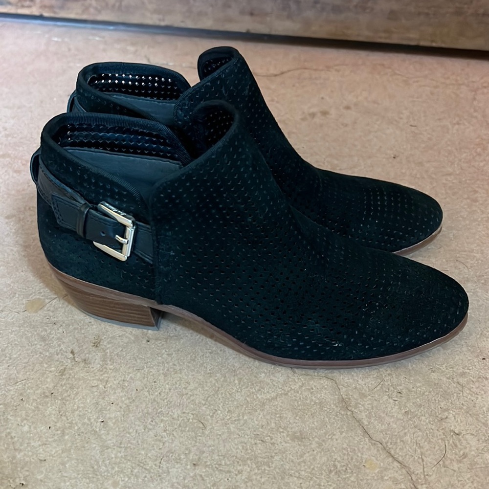 Sam Edelman perforated Black Suede Bootie Paula size 7.5 (fits 8)